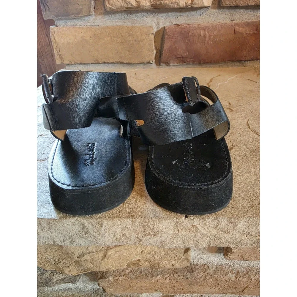 Madewell sleek stylish