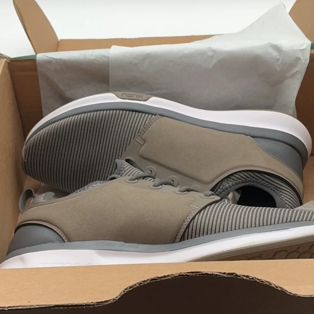 KURU stylish sneakers