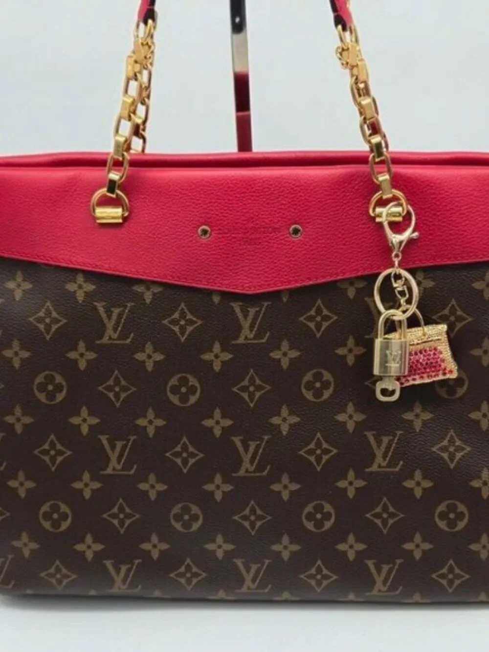 Louis Vuitton add touch