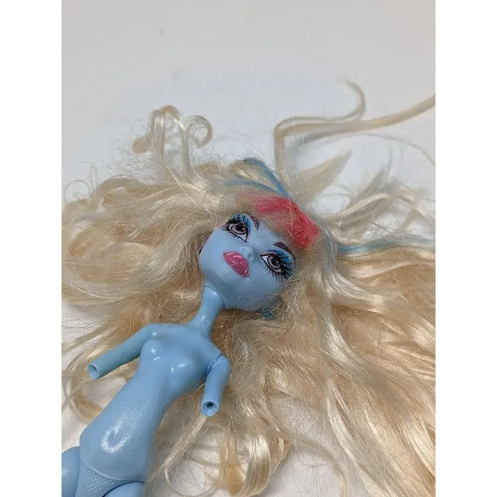 Monster High - Music Festival - Abbey‎ Bominable Doll - Missing Hands