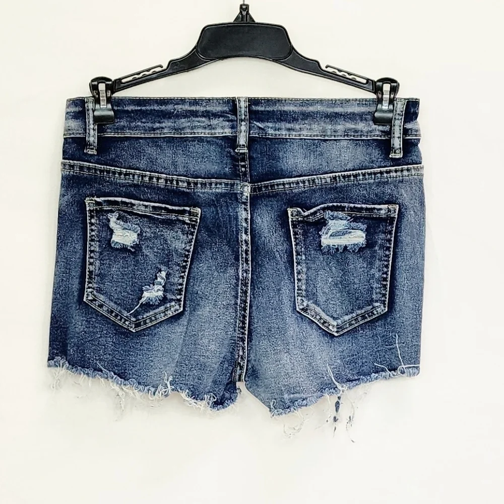 SHEIN Distressed Raw Frayed Hem Stretchy Denim Shorts