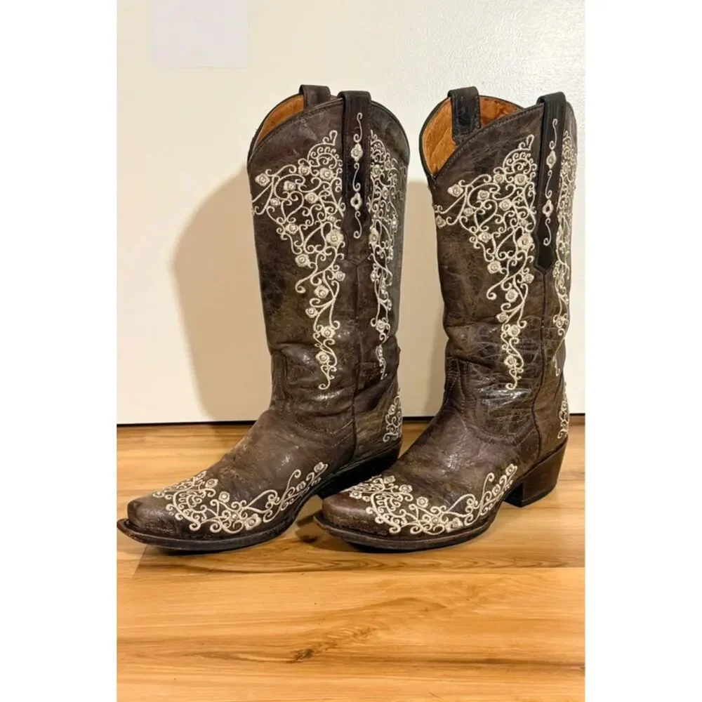 N/A stunning corral