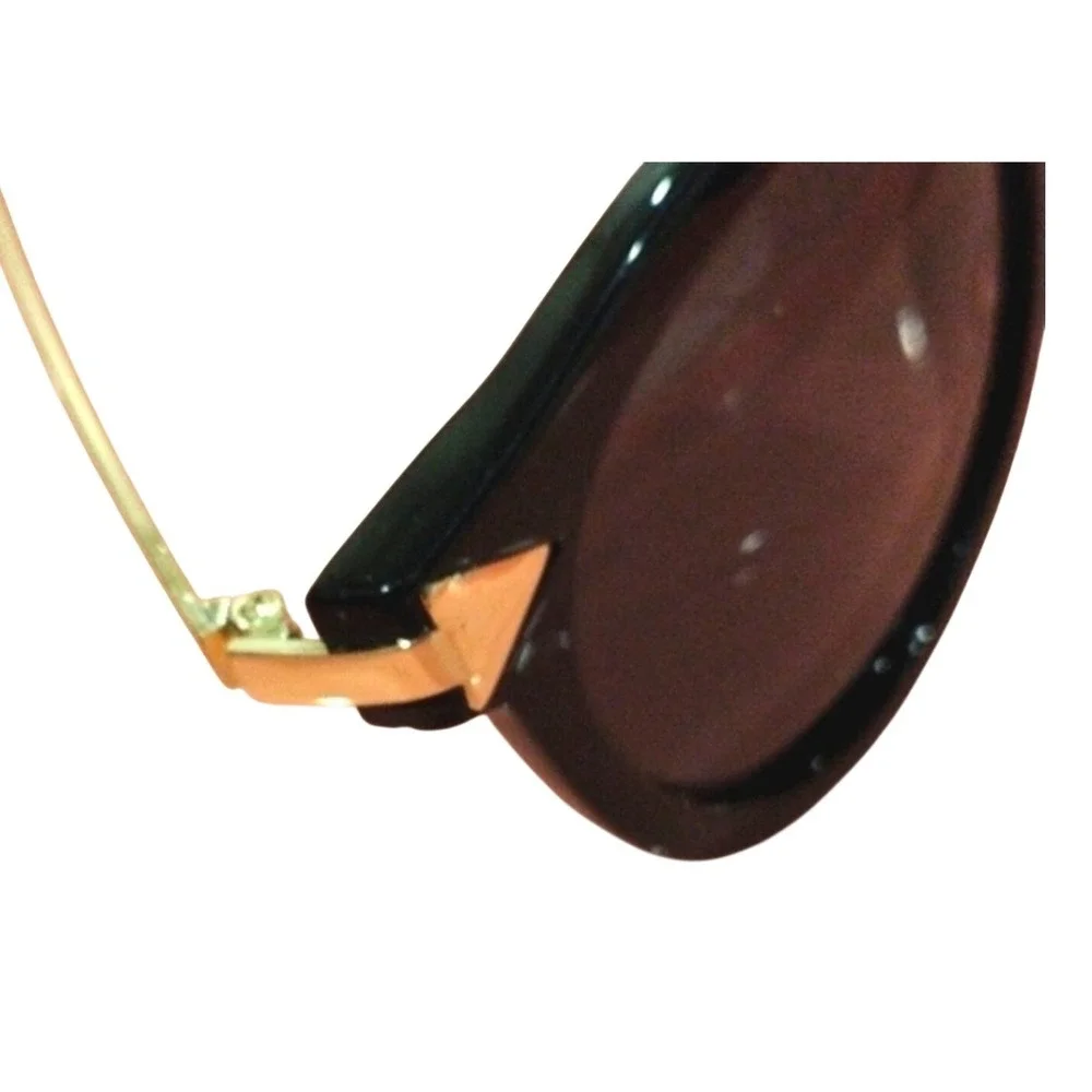 Unknown round sunglasses