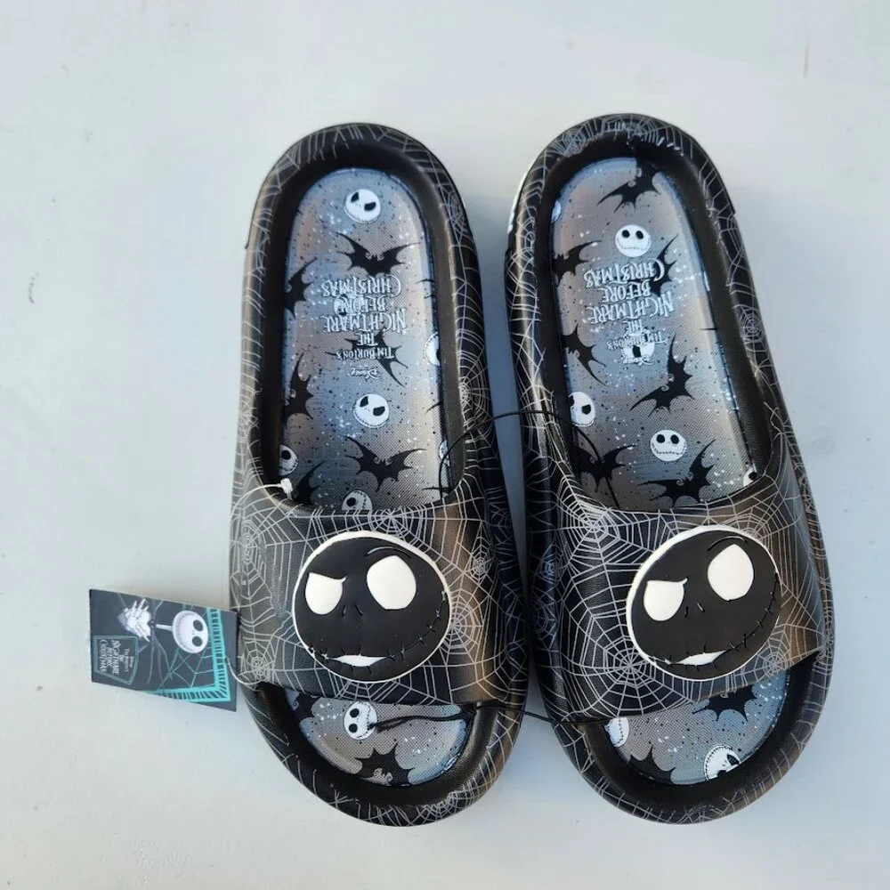 Nightmare Before Christmas confidence size black