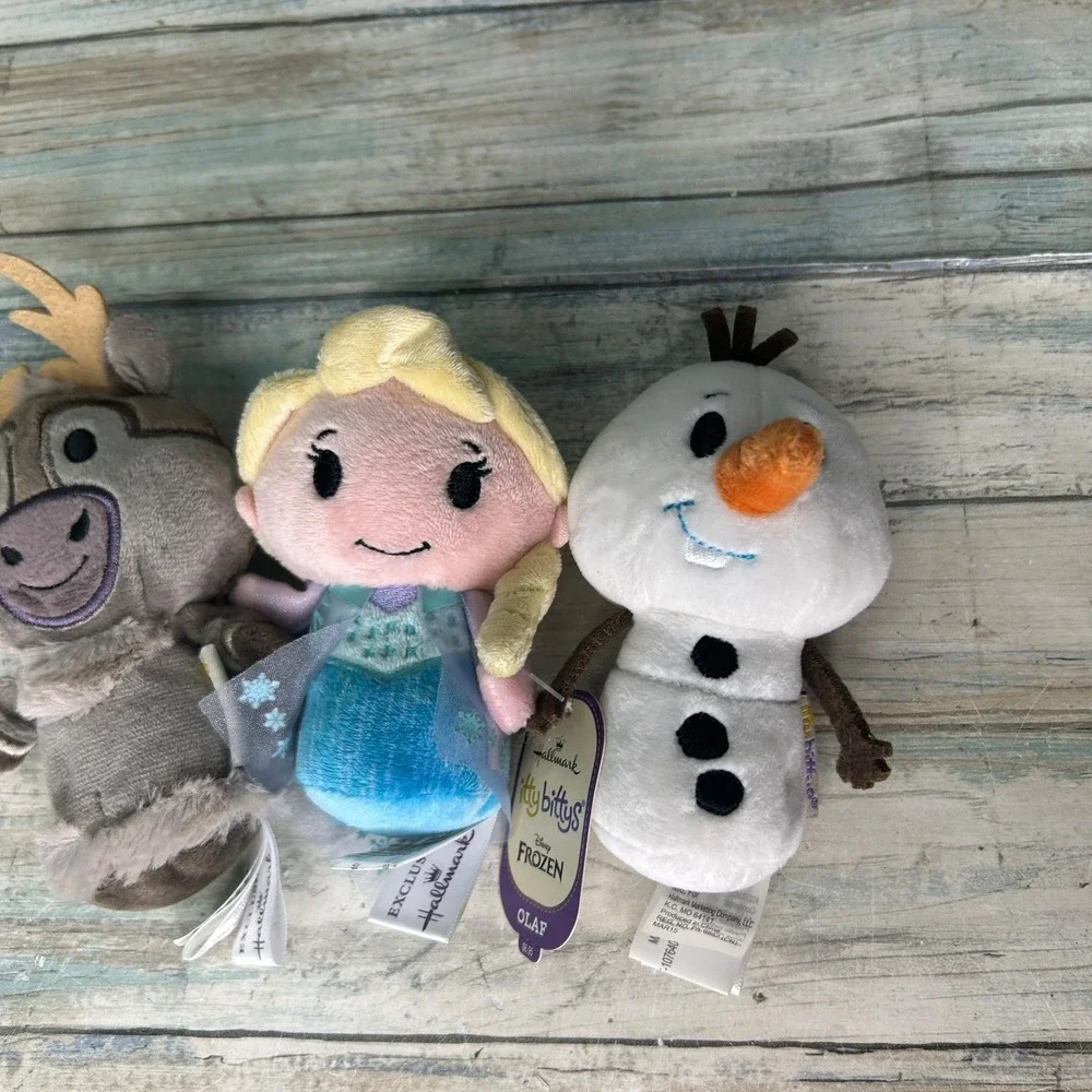 Hallmark Itty Bittys Frozen Disney Elsa Olaf Sven‎ Plush Stuffed Animal