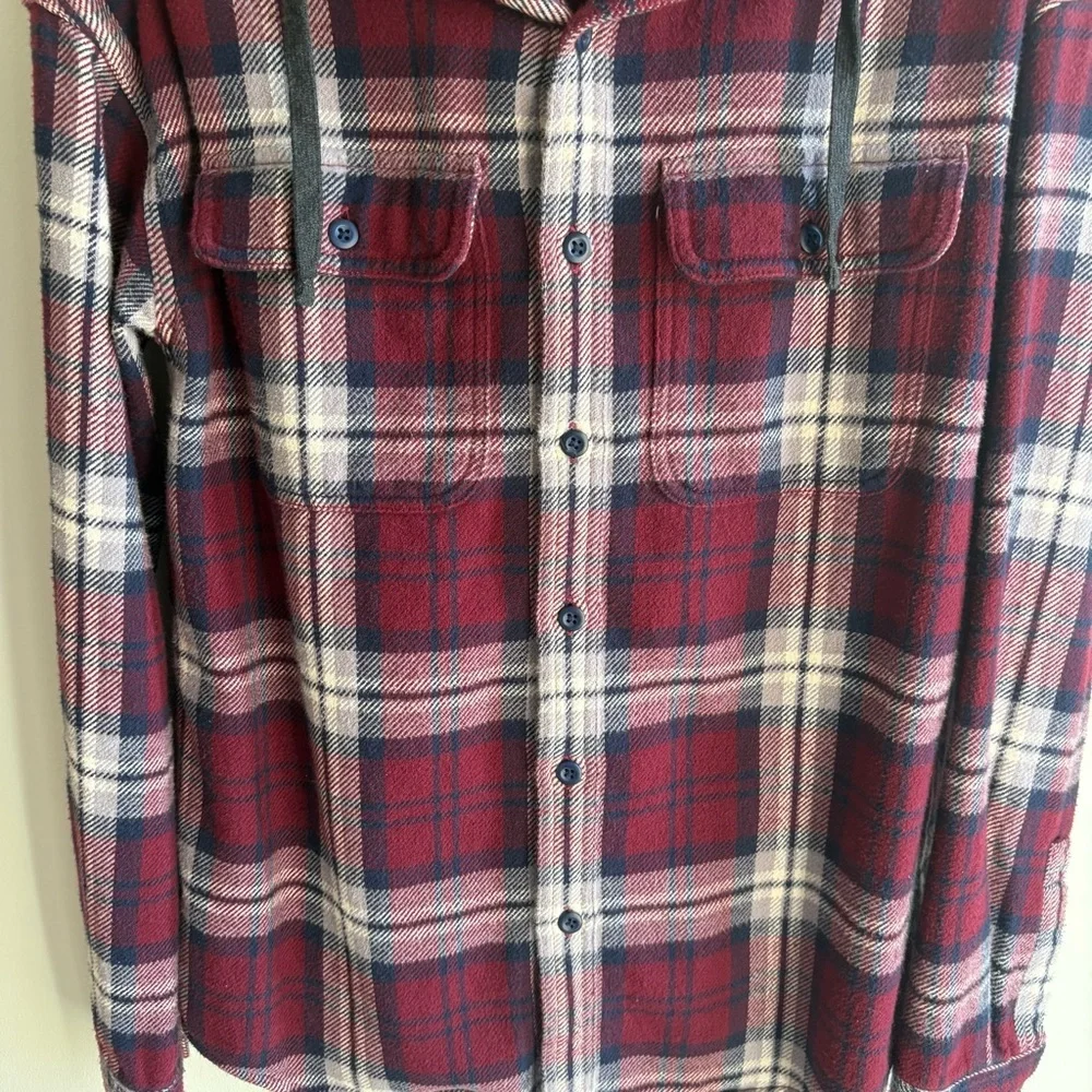 American Eagle Outfitters casual button