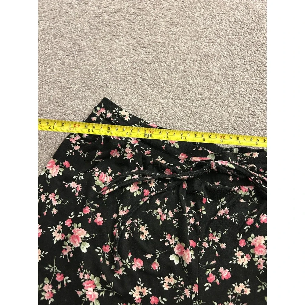 Unbranded lightweight floral