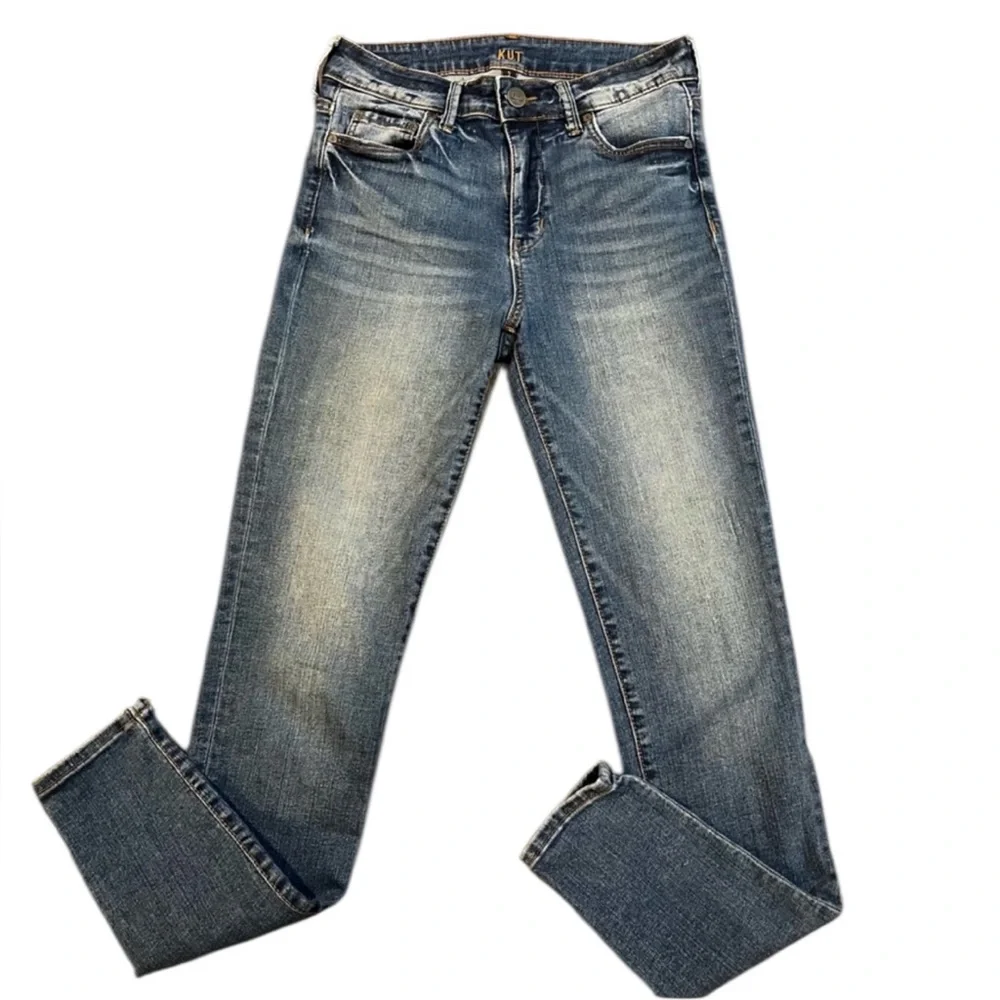 Kut from the Kloth Toothpick‎ Skinny High-rise Classic Blue Denim Jeans. Size 2.