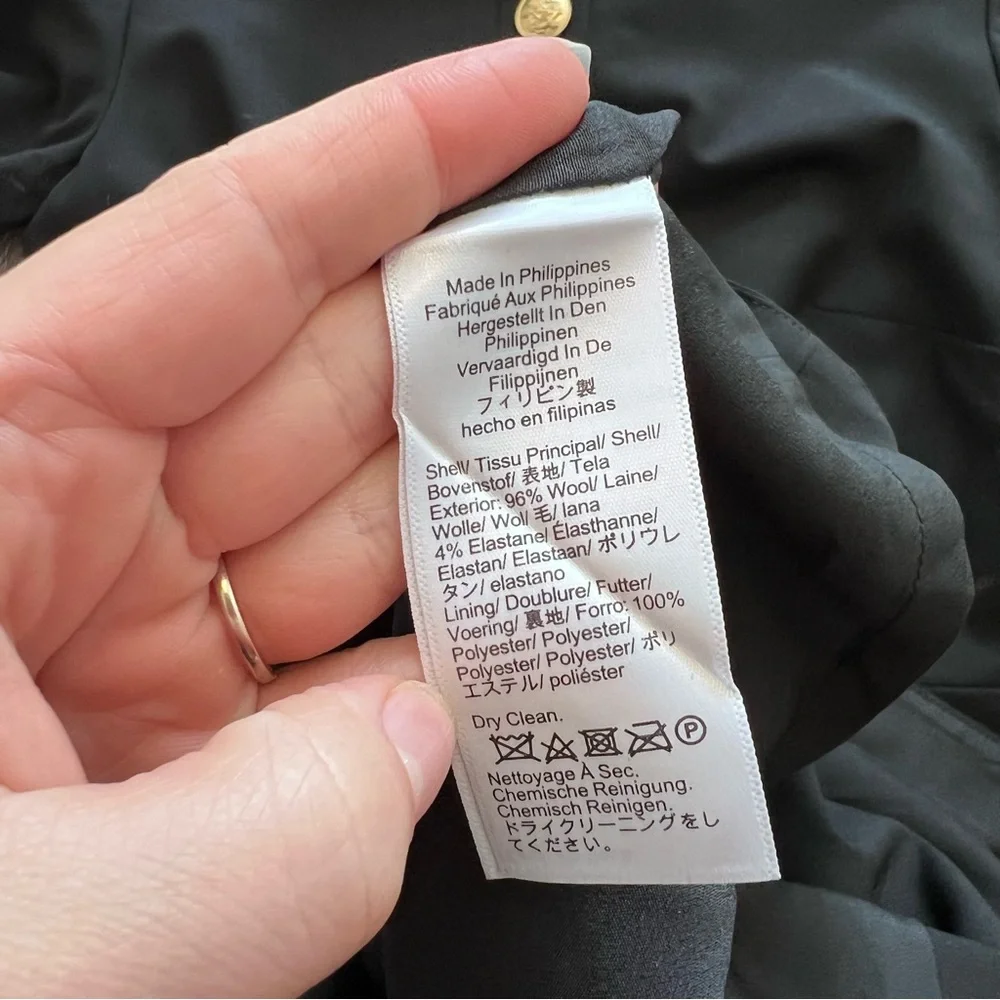 J. Crew size excellent