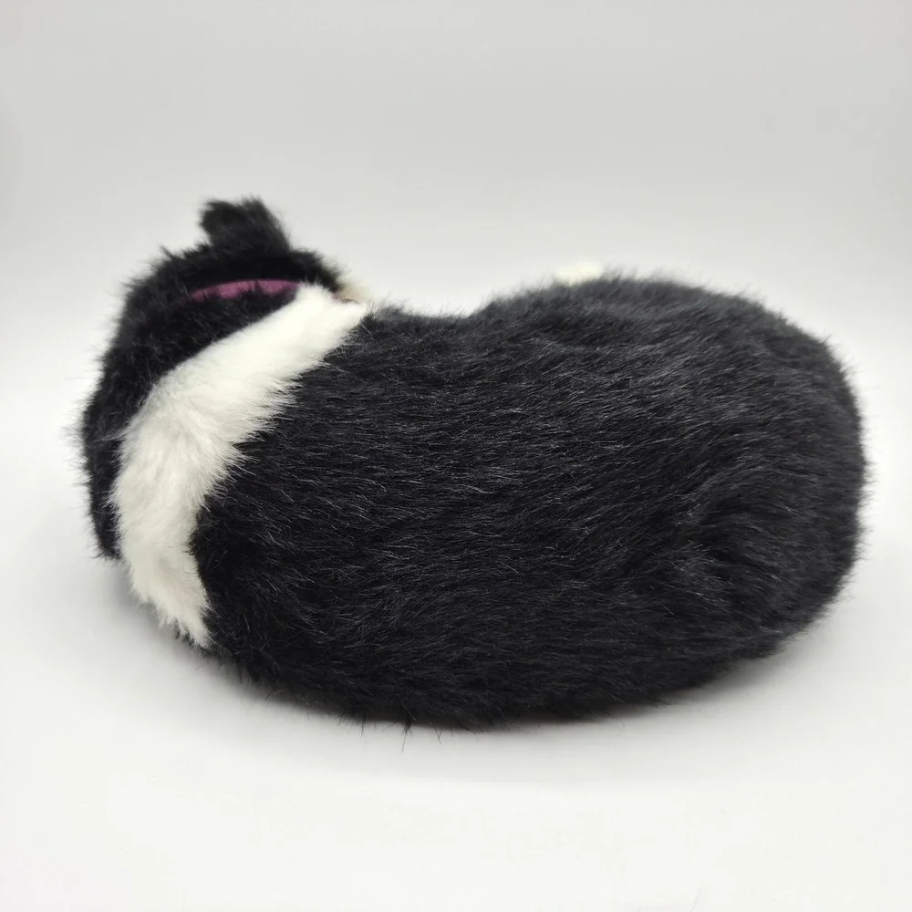 Perfect Petzzz Tuxedo Cat Kids OS Black White Excellent Realistic Sleeping Plush