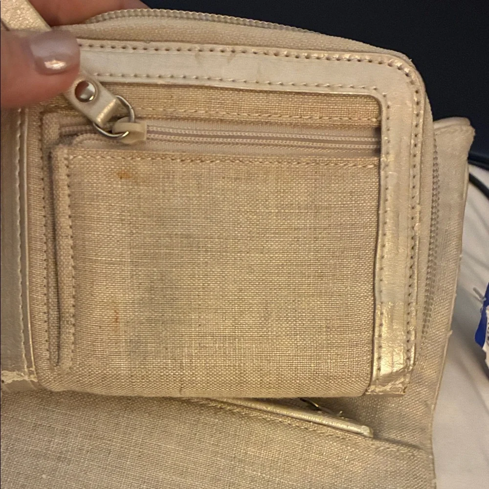 Vera Bradley stylish clutch