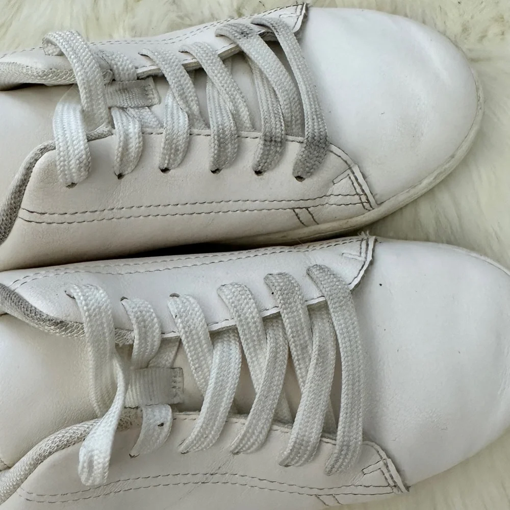 H&M white leather