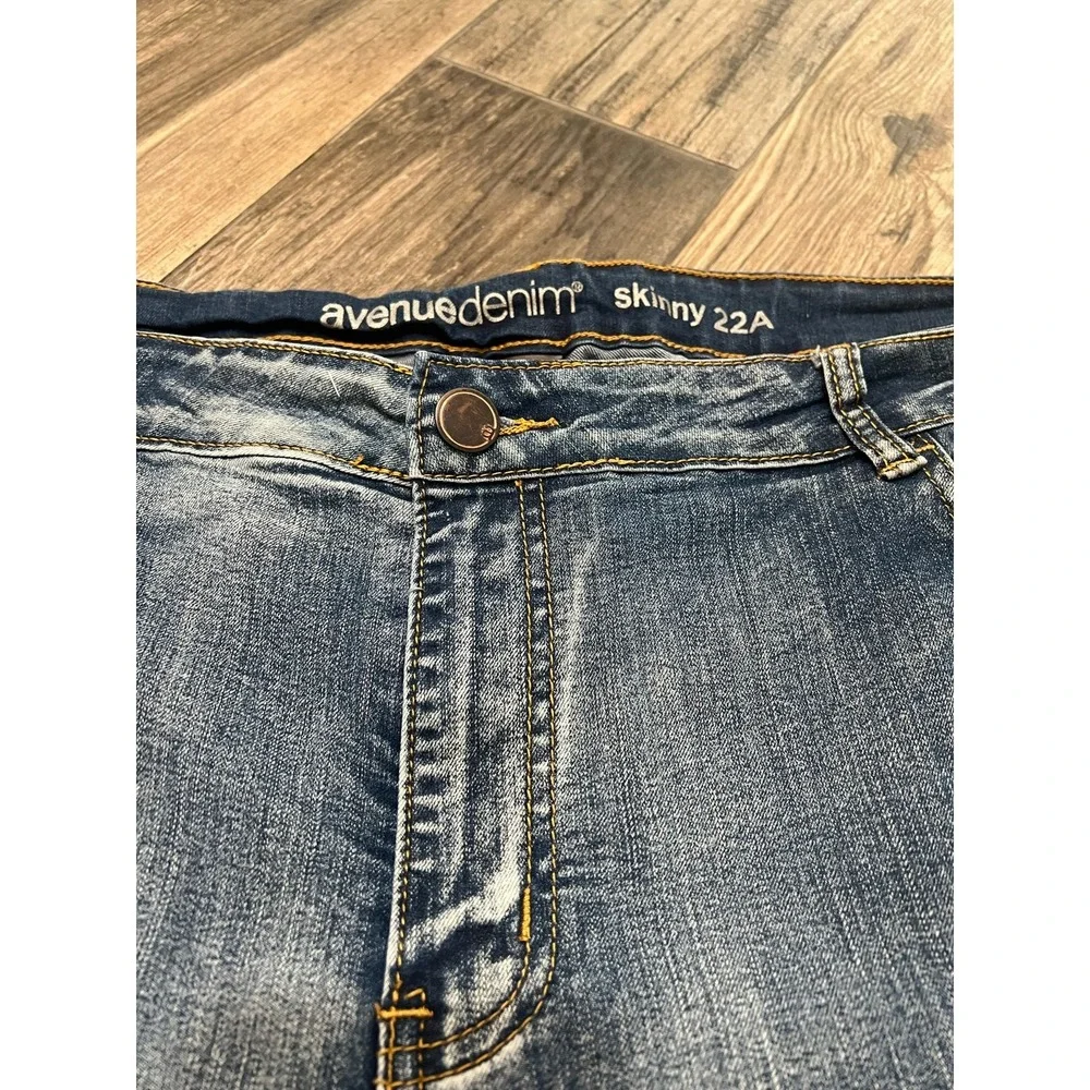 Avenue Jeans these avenue