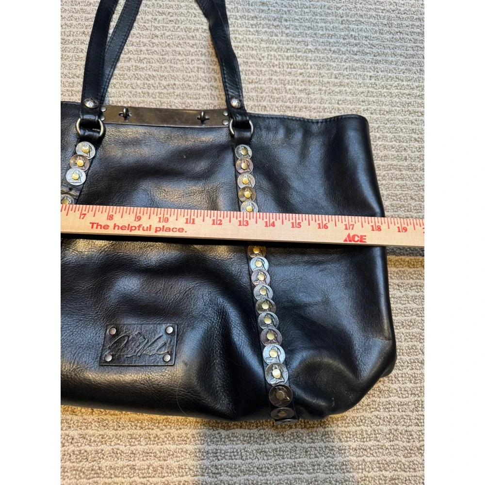 Patricia Nash patricia leather lined