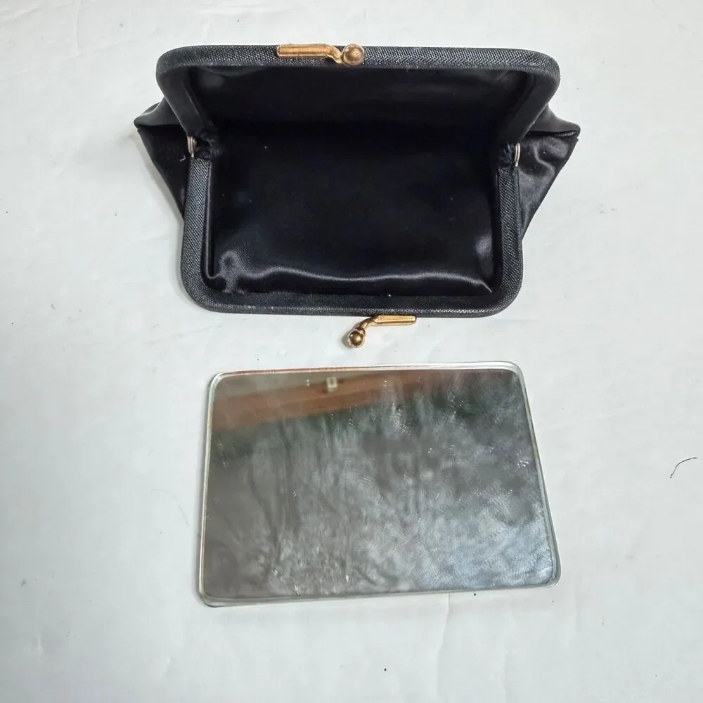 Morris Moskowitz elegant vintage