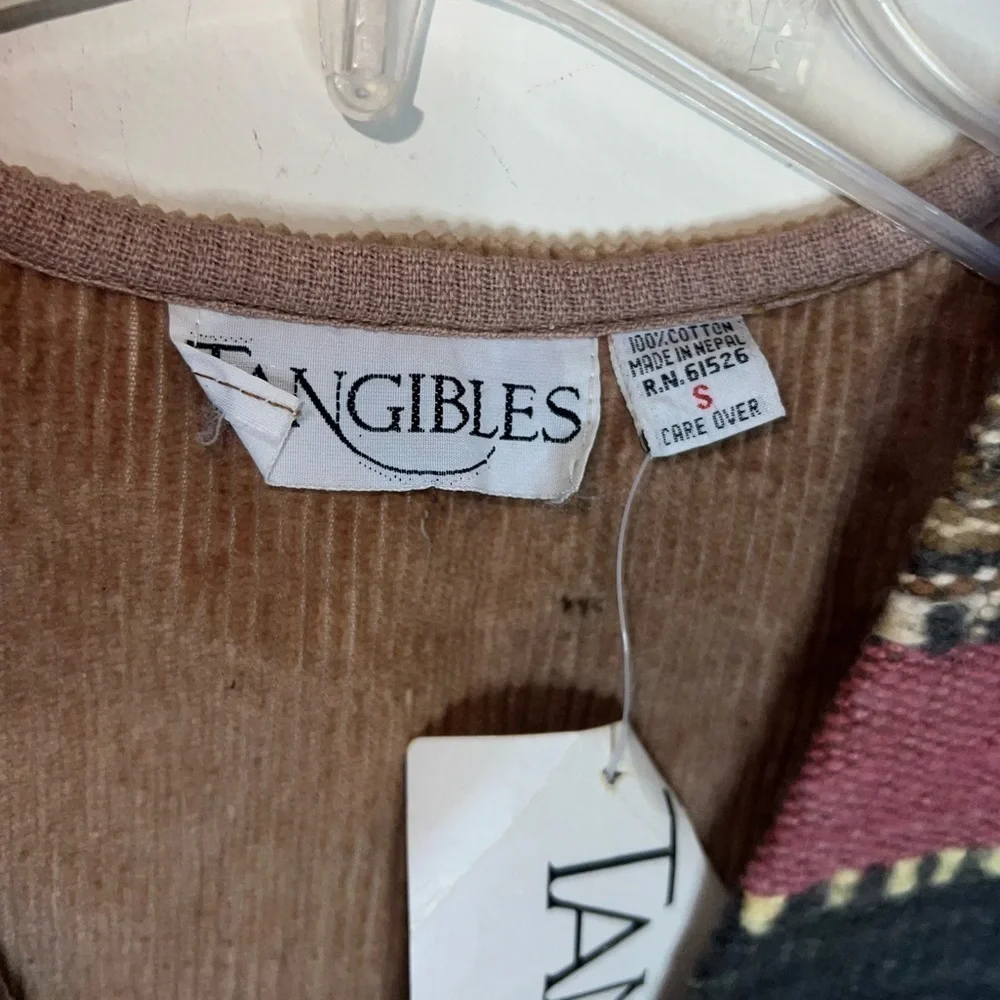 Vintage tangibles striped