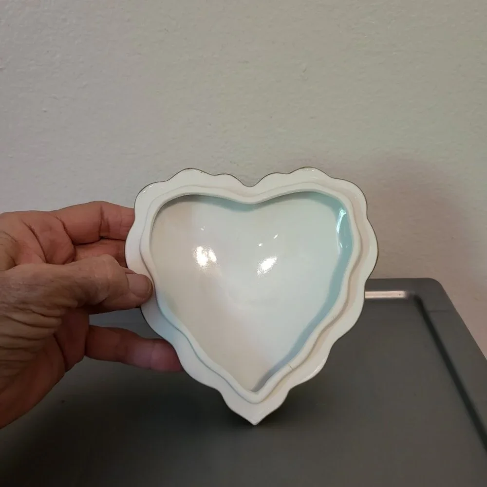 Vintage RS Prussia Trinket Dresser Dish Heart Shaped W/Gold & Trim Pink & Green
