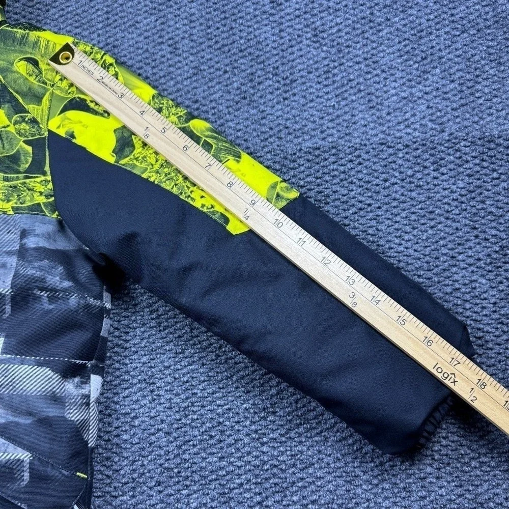 Obermeyer details brand
