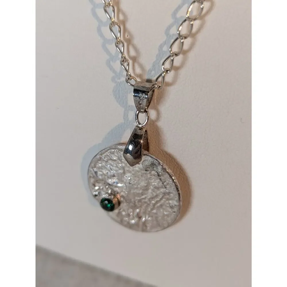 Artisan silver retriculated