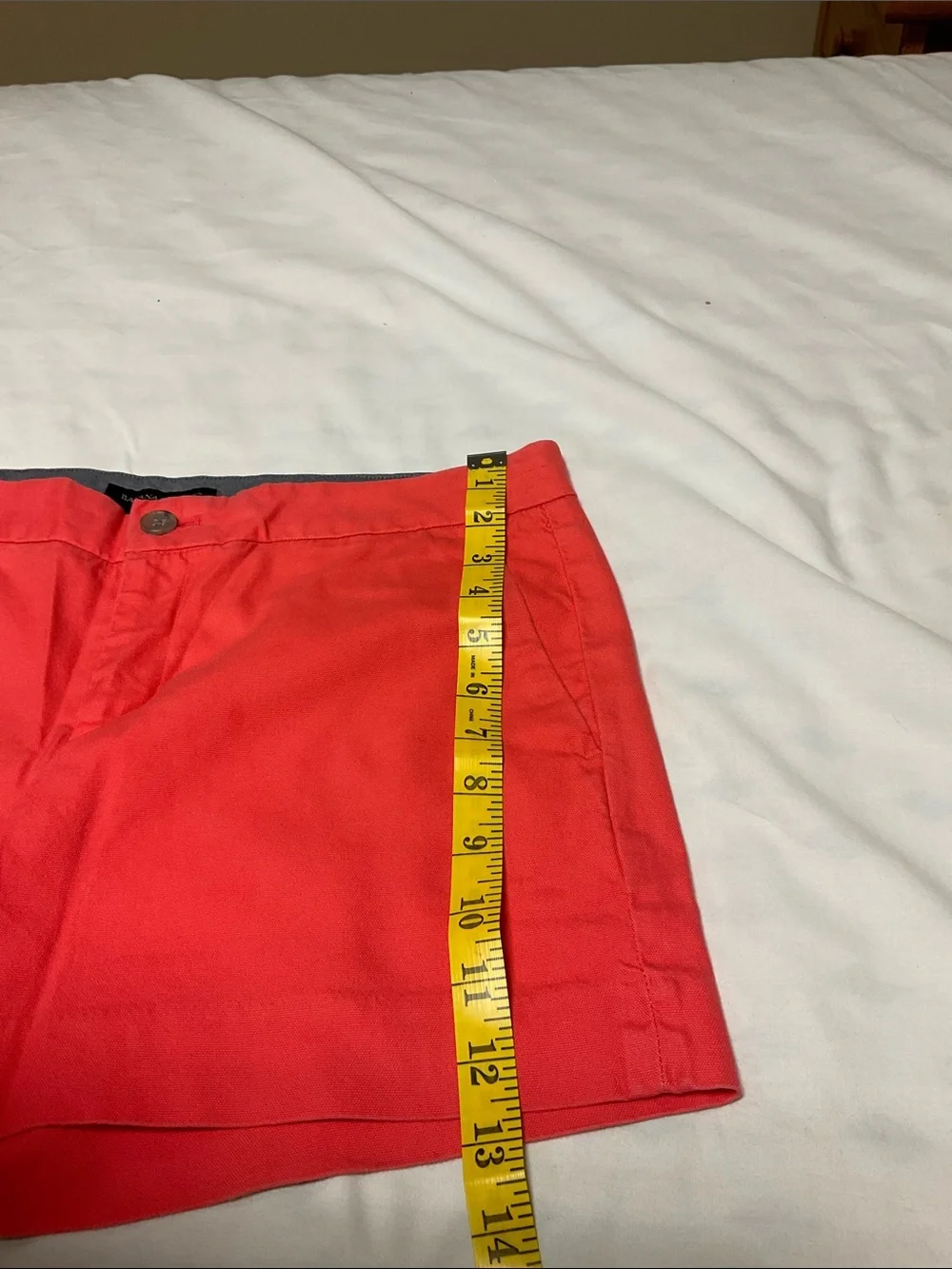 Banana Republic women’s banana