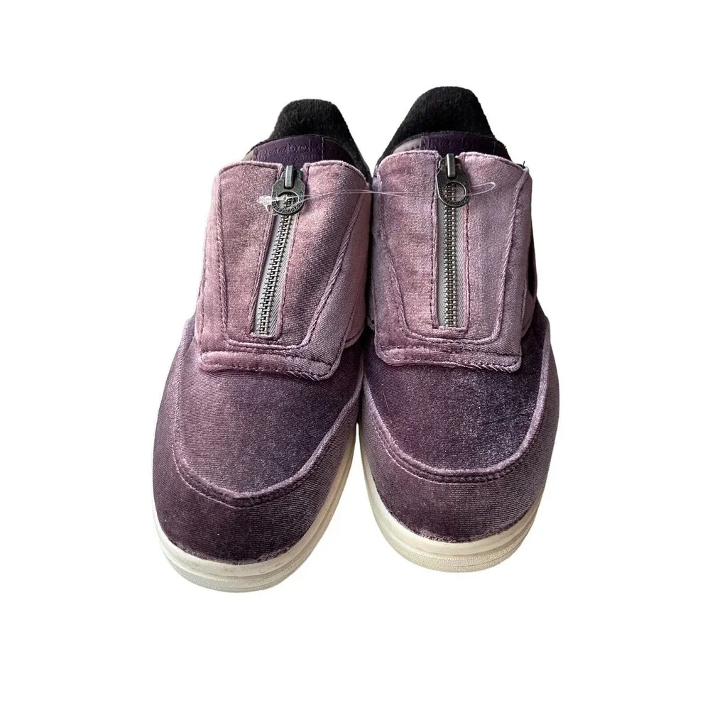 Reebok retro shoes