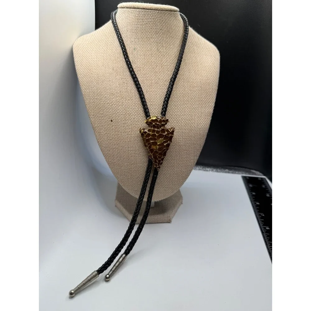 Vintage Arrowhead Bolo Tie‎ Bronze  Honeycomb Textured Western Black Cord