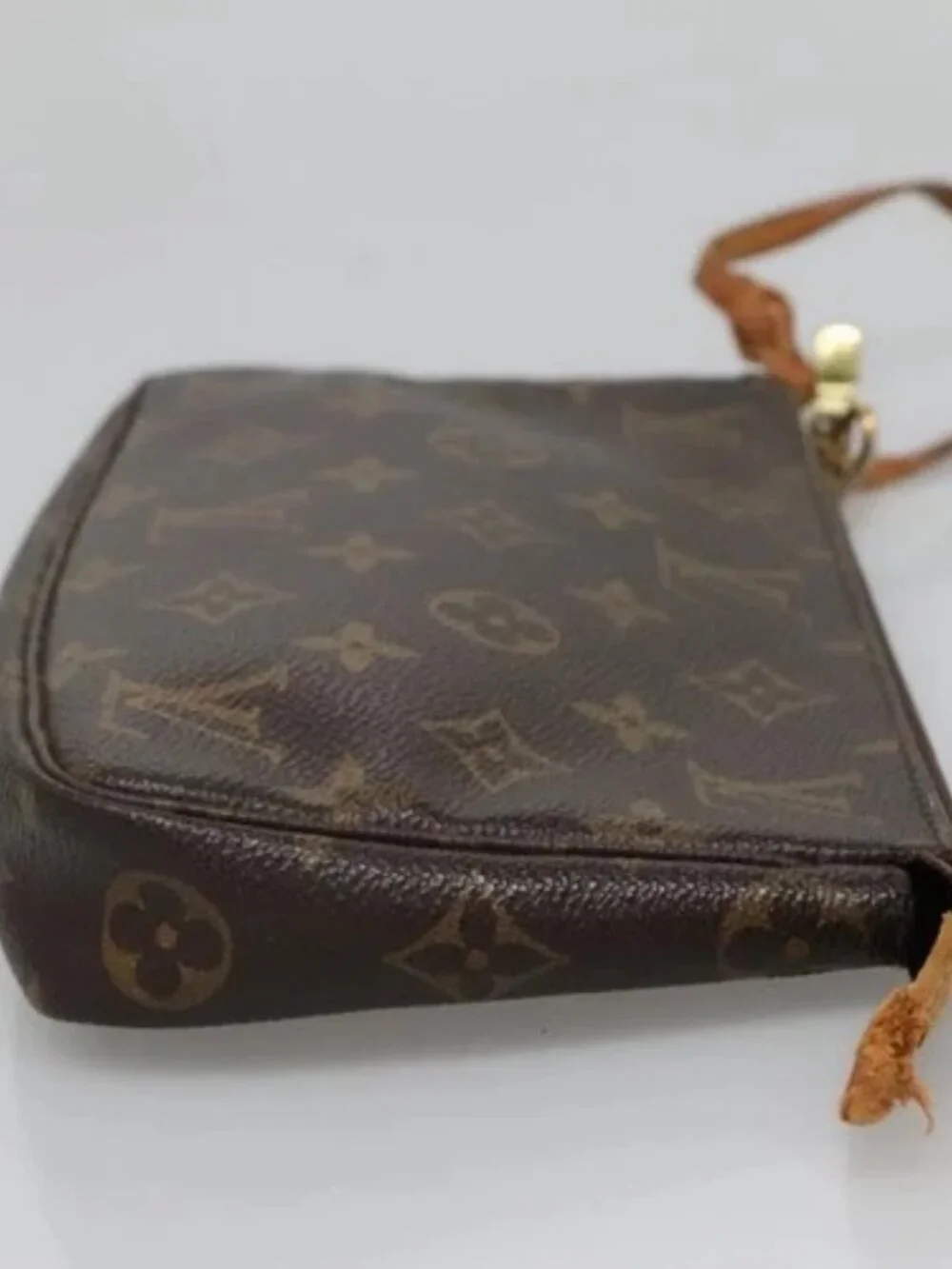 Louis Vuitton brand	louis vuitton
