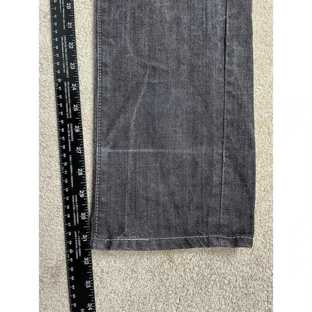 Levis this pair