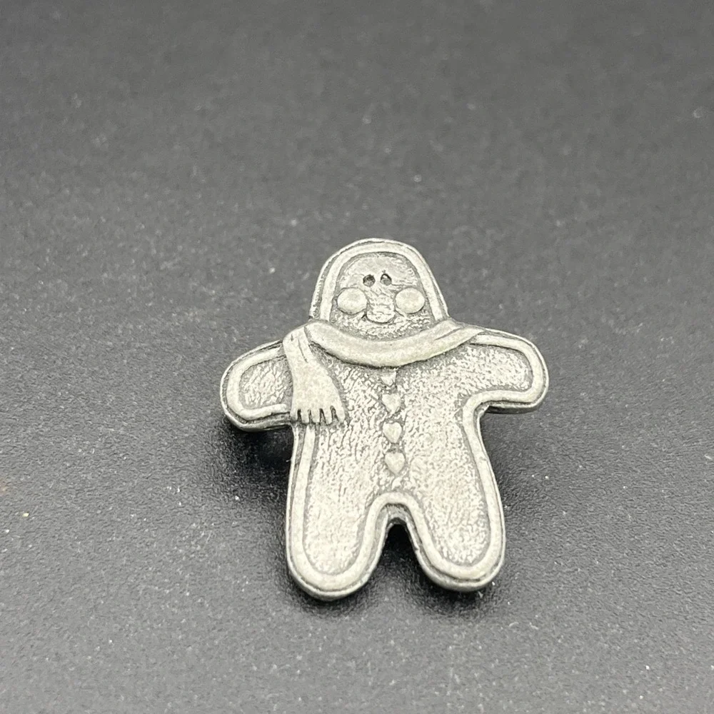 Gingerbread Man Cookie‎ Silver Tone Lapel Hat Pin