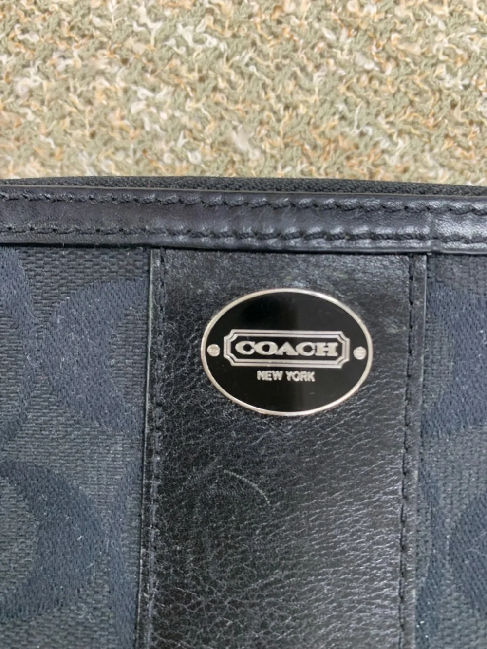 Coach sleek zip
