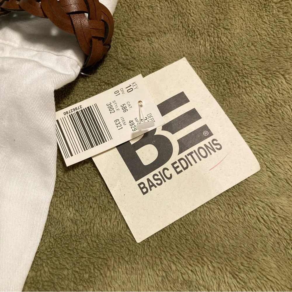 Basic Editions nwt basic