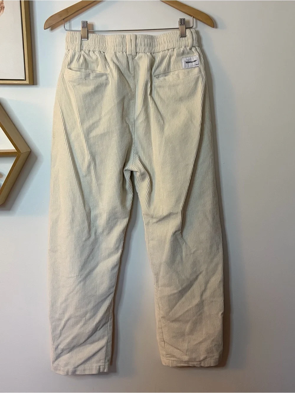 Aelfric Eden cream fit