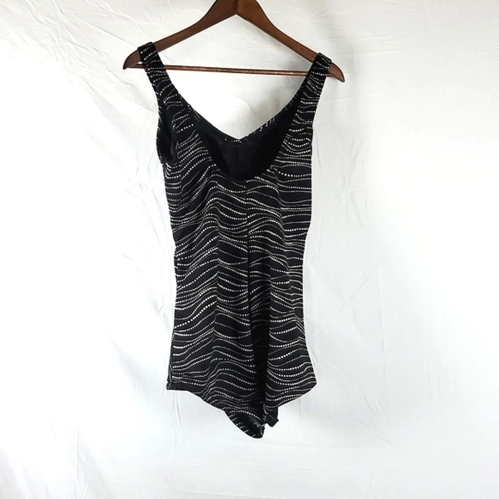 Penbrooke women swimwear