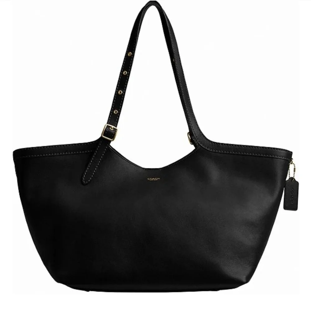 Coach Gramercy Buckel Detail Oversized Shoulder Bag