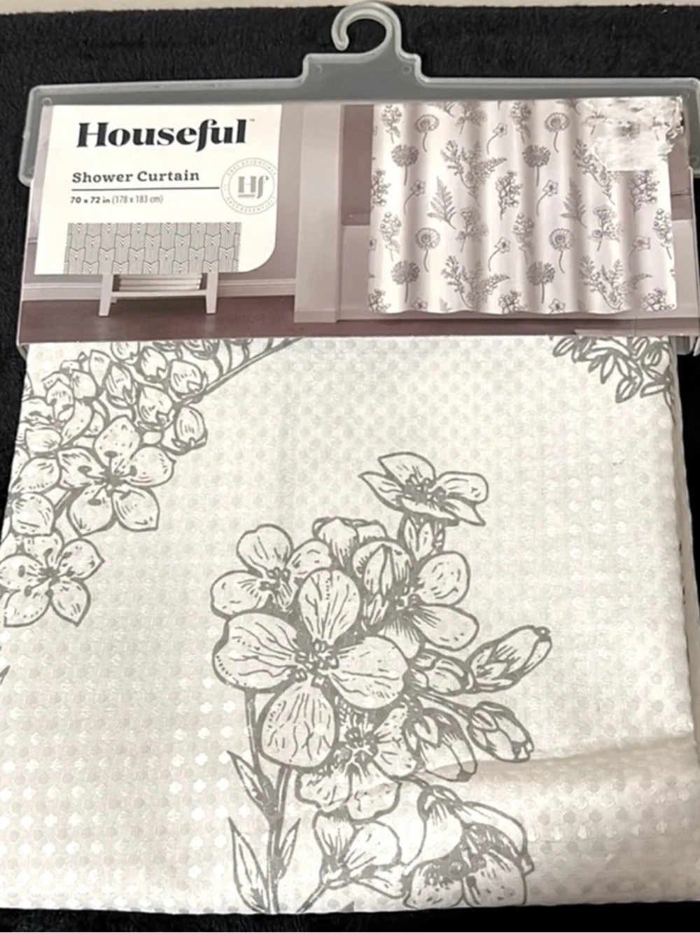 Houseful nwt excellent