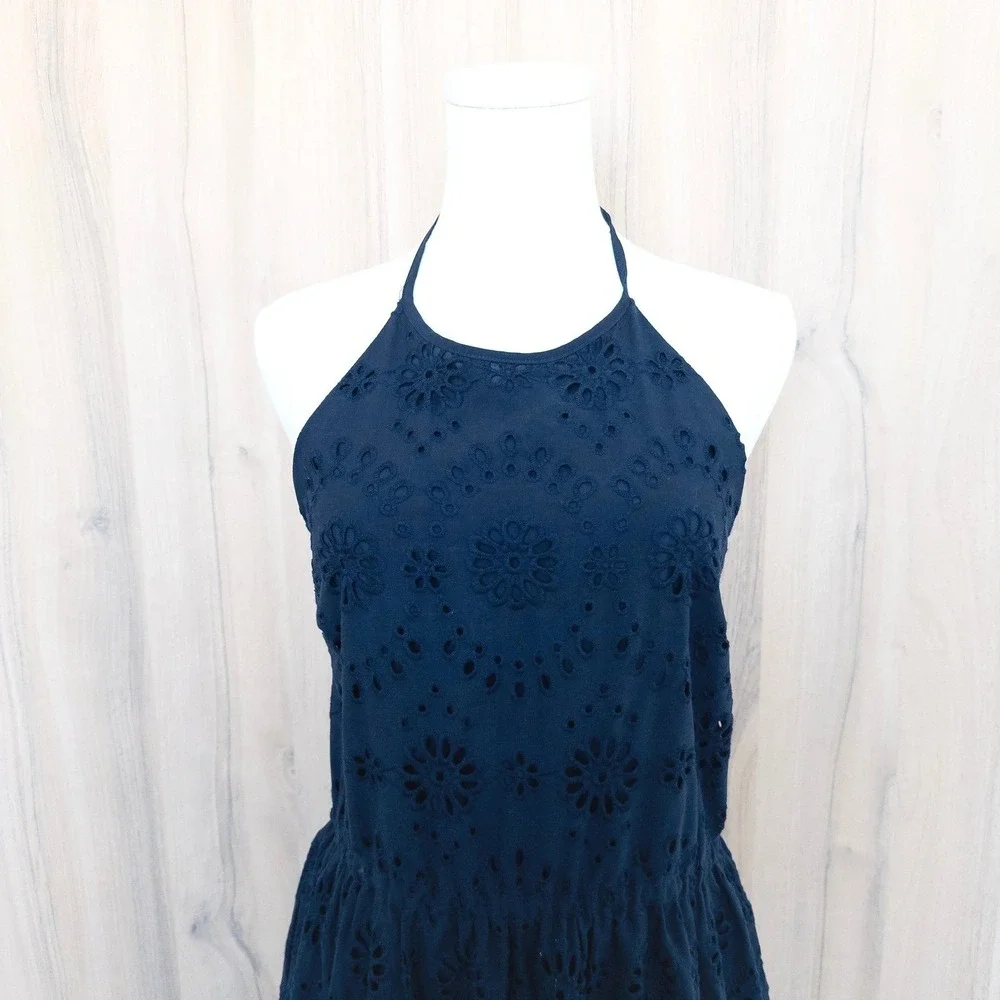 Time and Tru navy blue