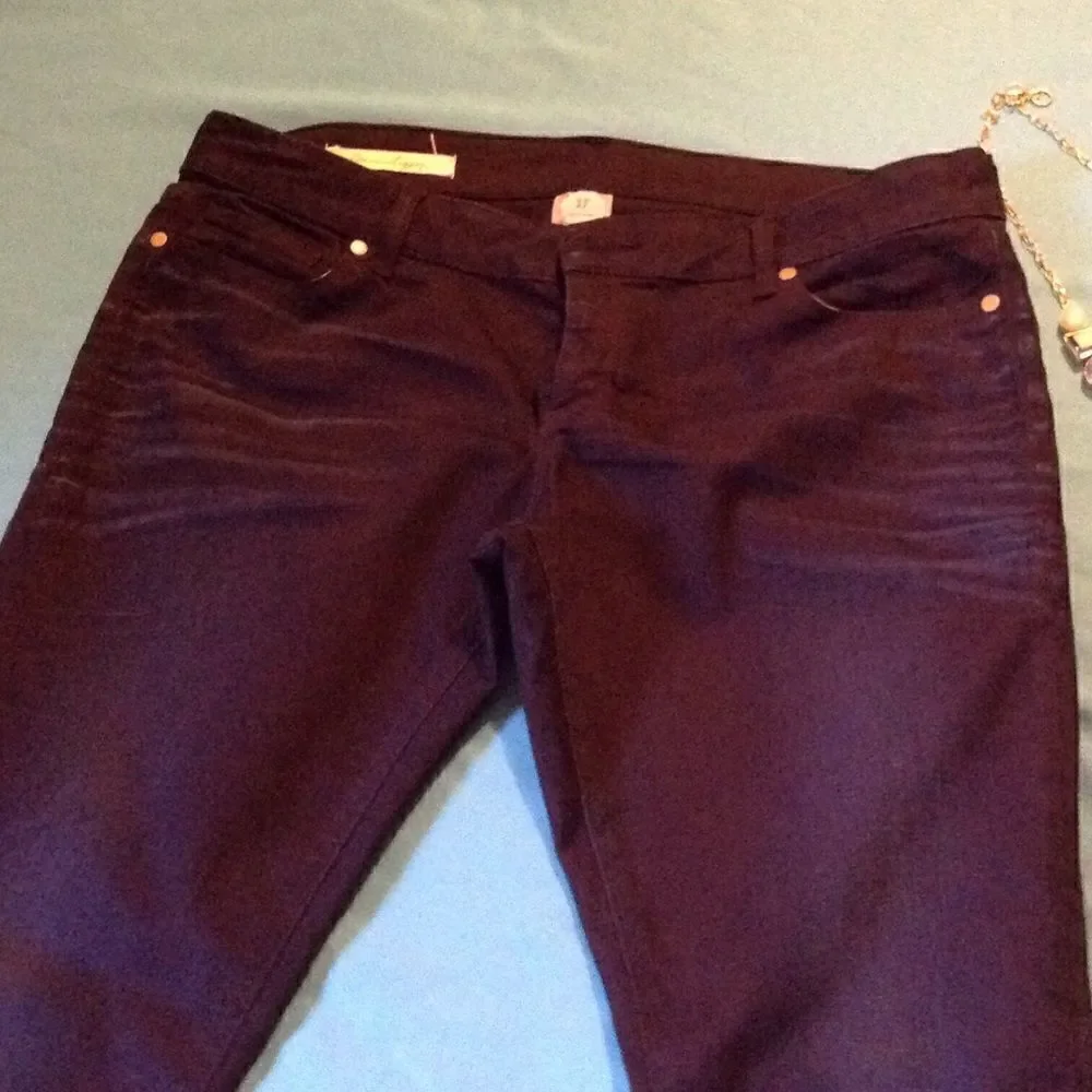 Decree dark blue