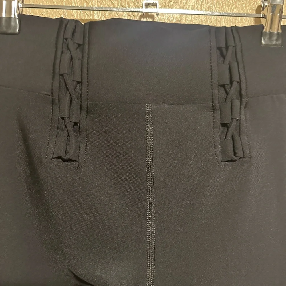 Carbon38 great lace