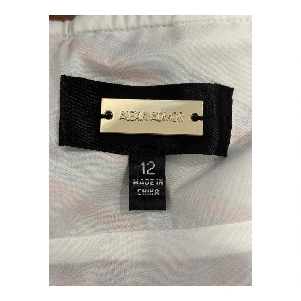 Alexia Admor elastic waistband