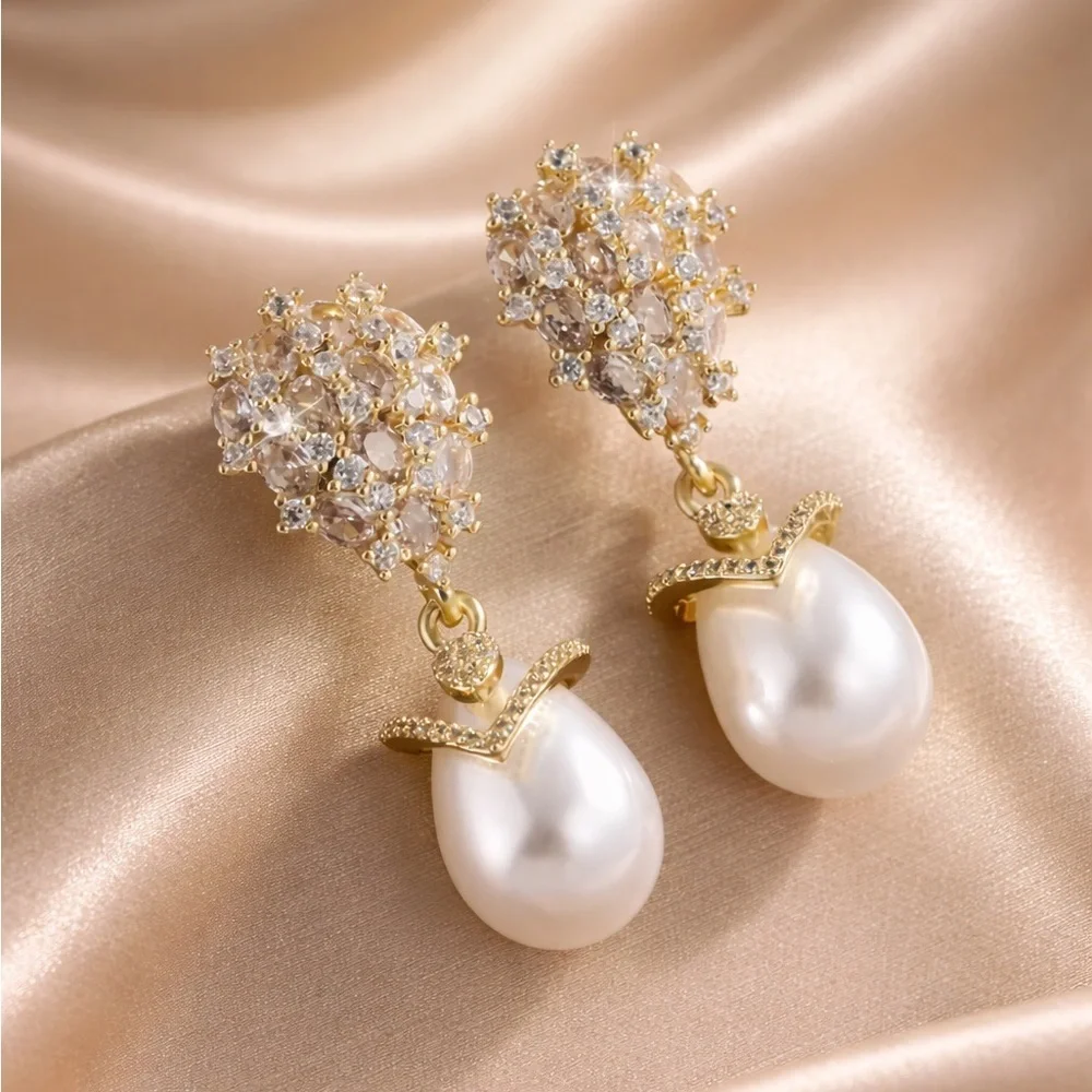 Anthropologie chic gold