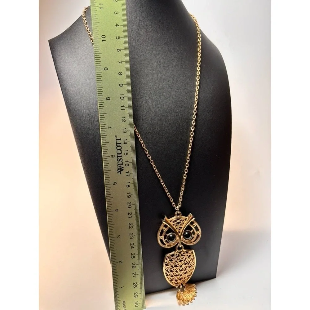 Sarah Coventry vintage necklace