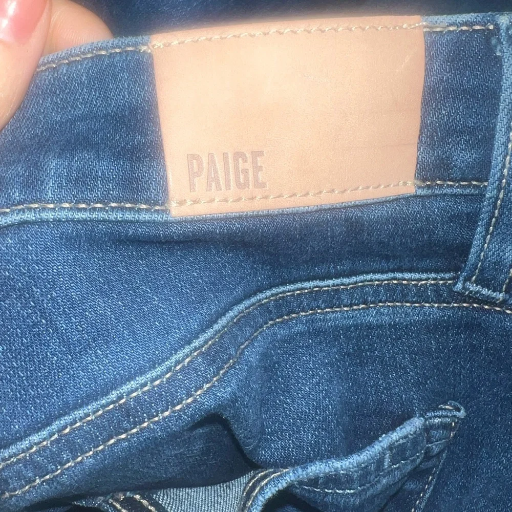 PAIGE size 26