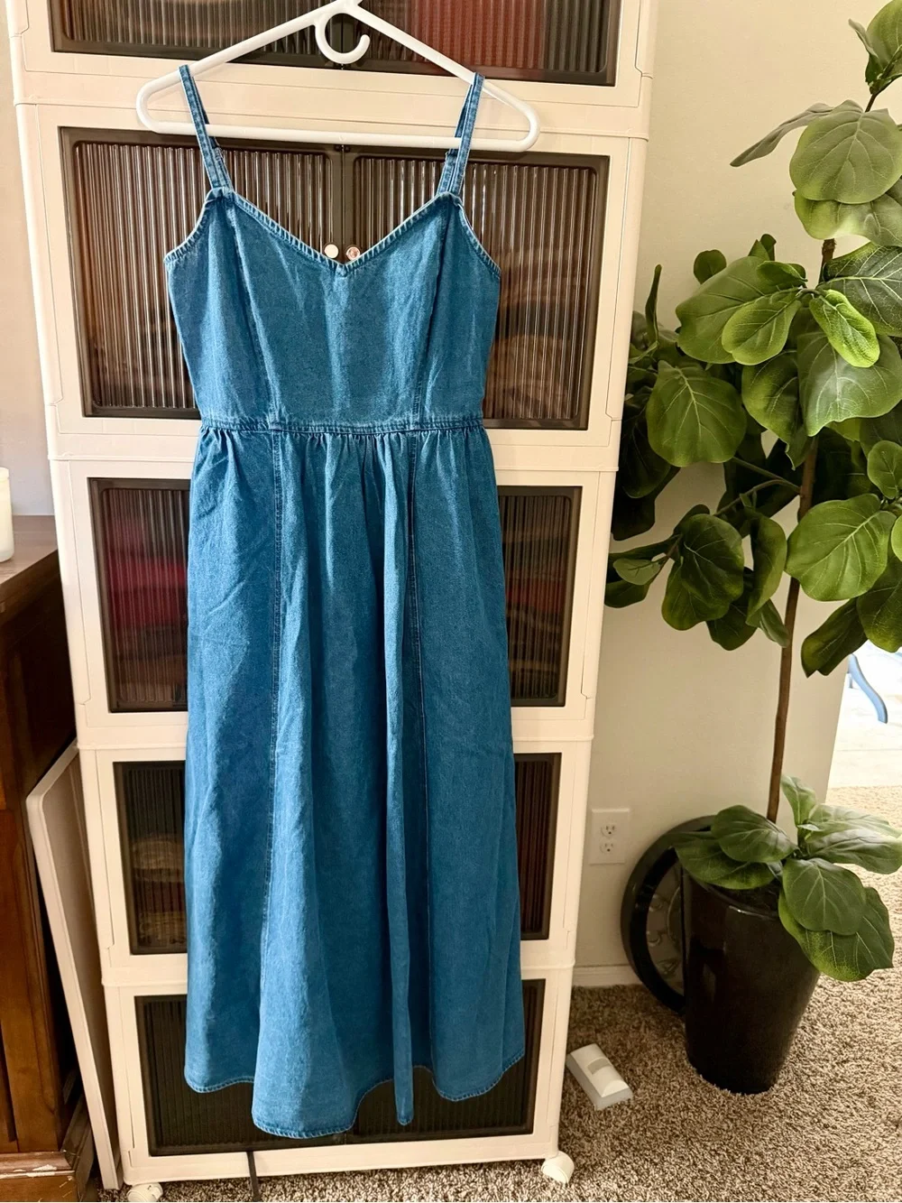 GAP light blue