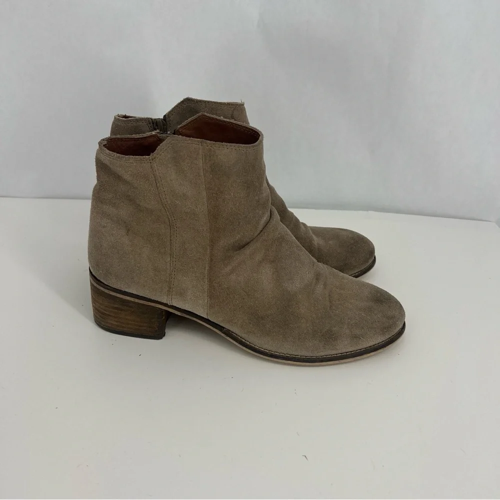 Seychelles Tan Ankle Booties with Block Heel