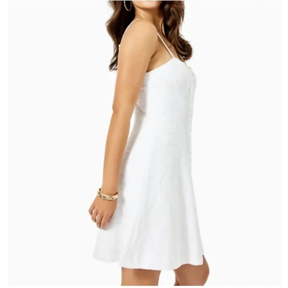 Lilly Pulitzer chic resort