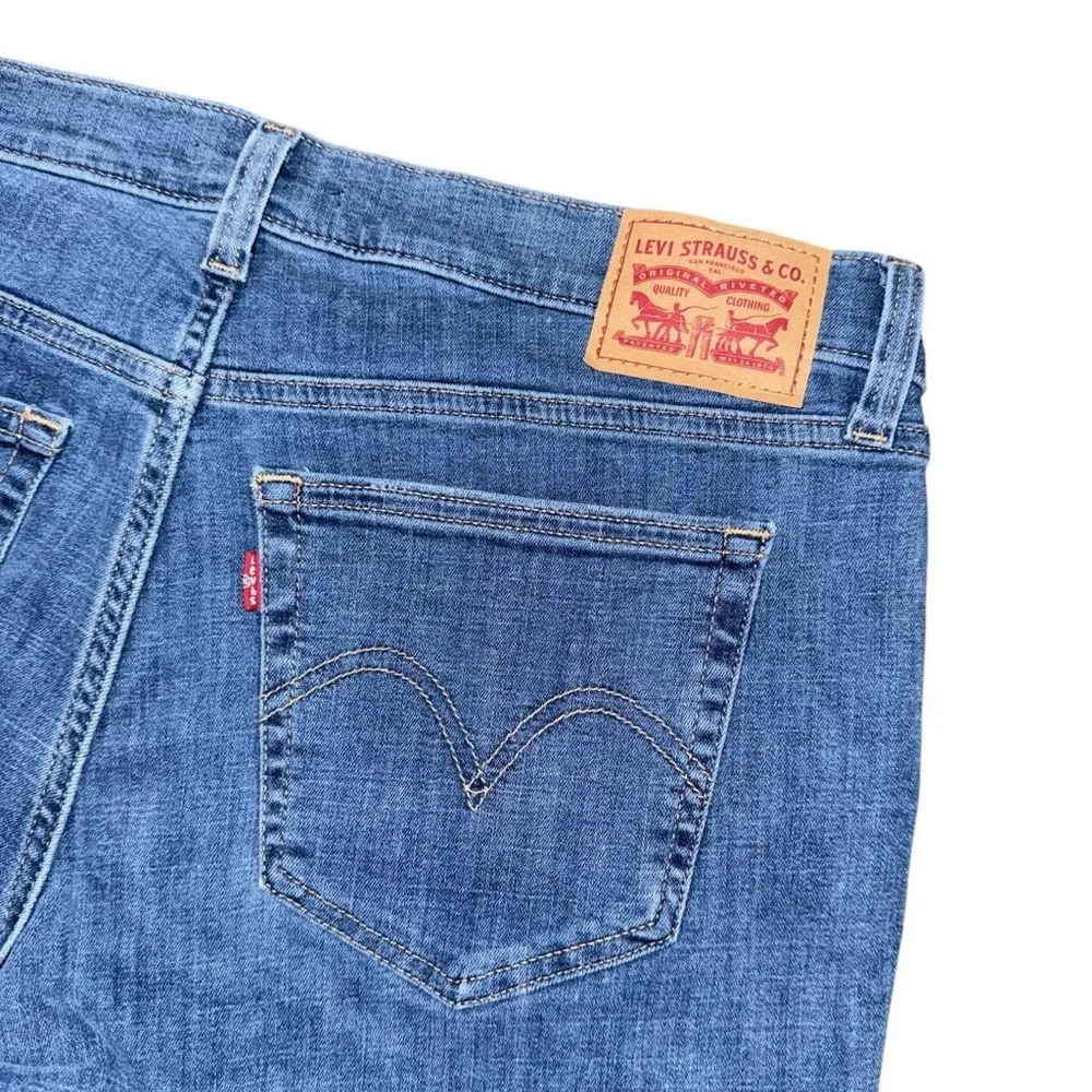 Levis stay stylish