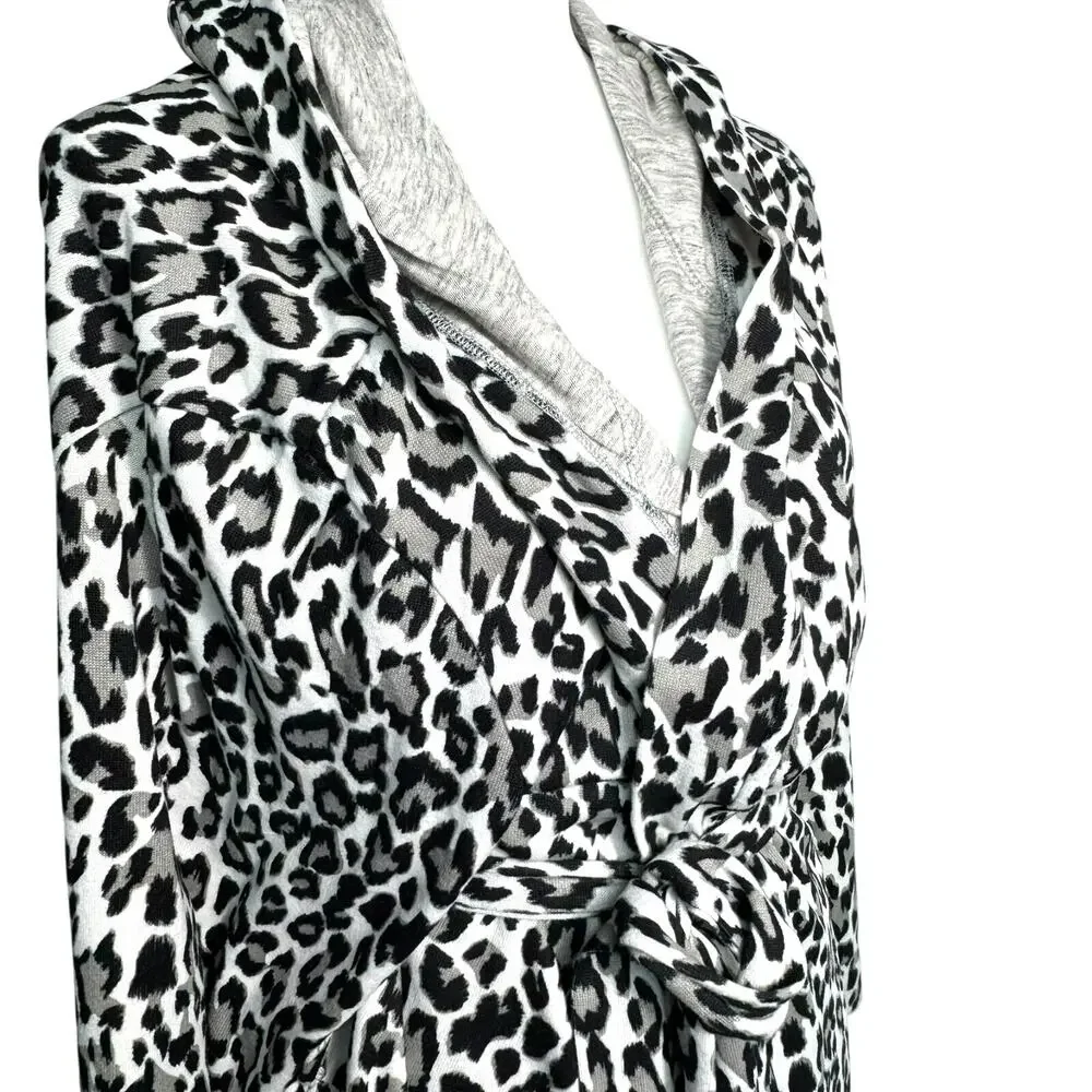 BLUE LIFE Women's S/M White Leopard‎ Print Robe Belted Soft Thick Made in USA