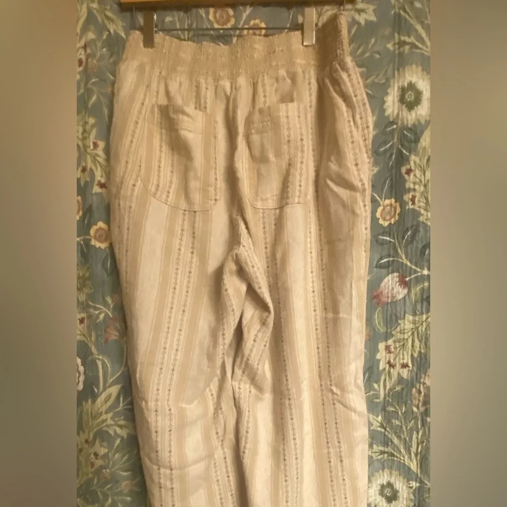 Briggs New York light beige