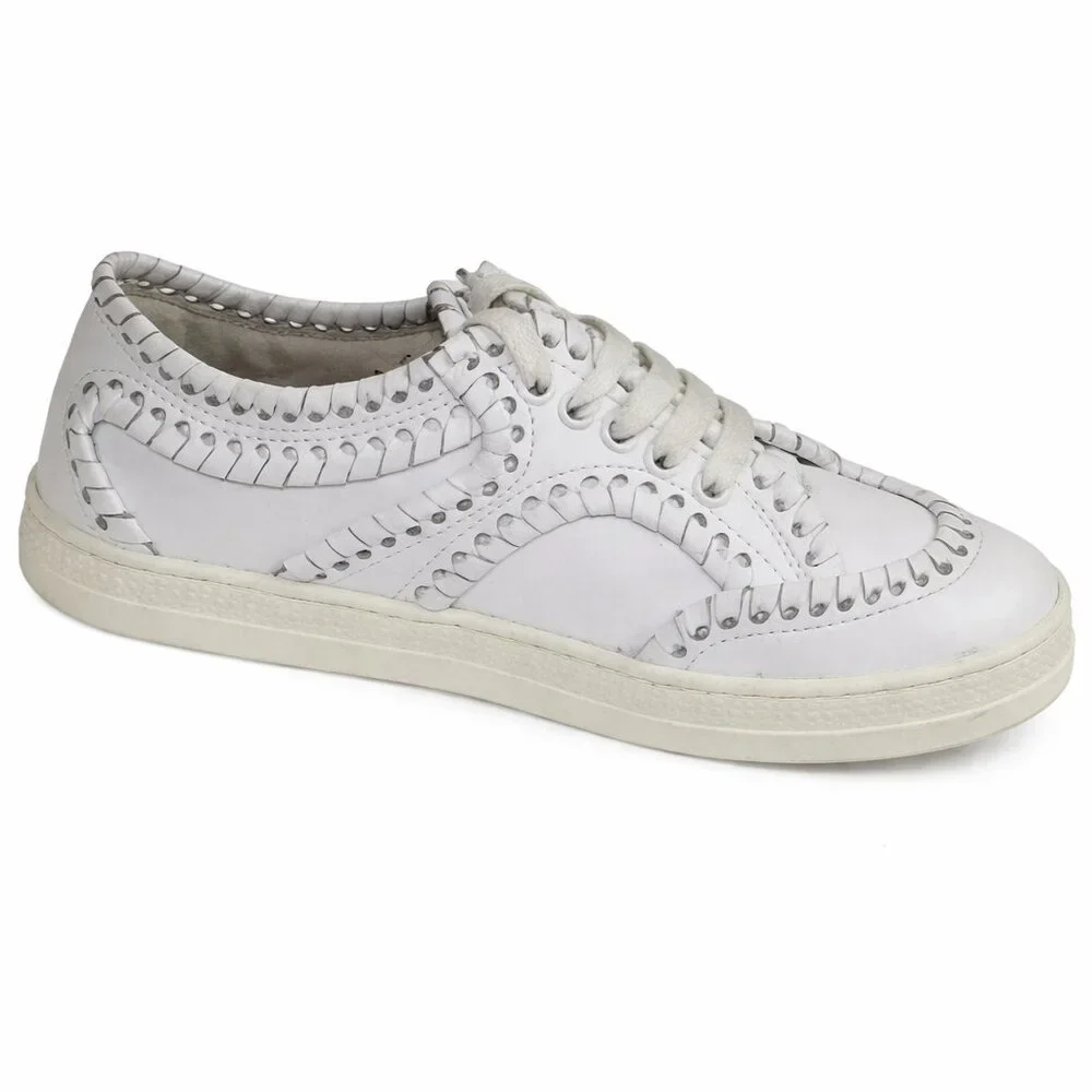 Alaia relatively lighter