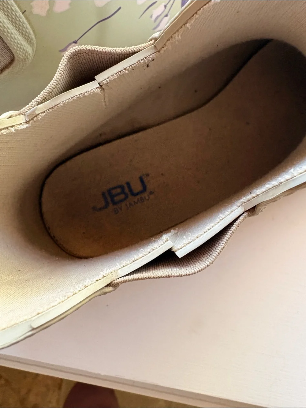 💙JBU Sage Green Chelsea Rain Booties with Lavender Floral Print